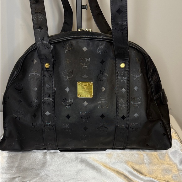 MCM Black Tote with Gold Details with COA - Picture 2 of 12